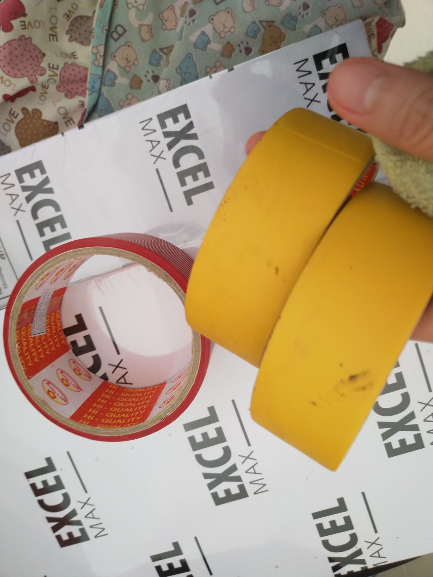 FAHASA đóng ream giấy đẹp quá. khó bị hư hại được. giao nhanh gói đẹp. không bị hư góc đâu nè.