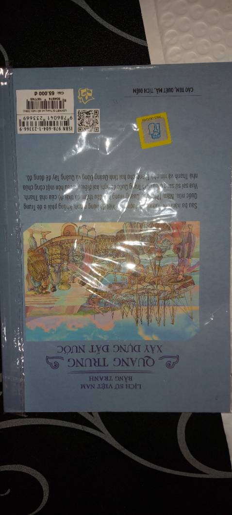 Bán hàng *** mua quyển bìa cứng 125k, ship hơn 30k, gửi cho quyển bìa mềm 65k. Cửa hàng làm ăn bố ***.
