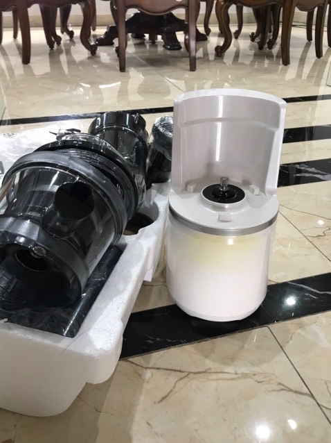 Mình mong muốn được đổi một sản phẩm khác sau khi mở hàng mới mua, sản phẩm bị ố vàng không như hình ảnh! Tiki trading giải quyết khúc mắc này giúp mình!