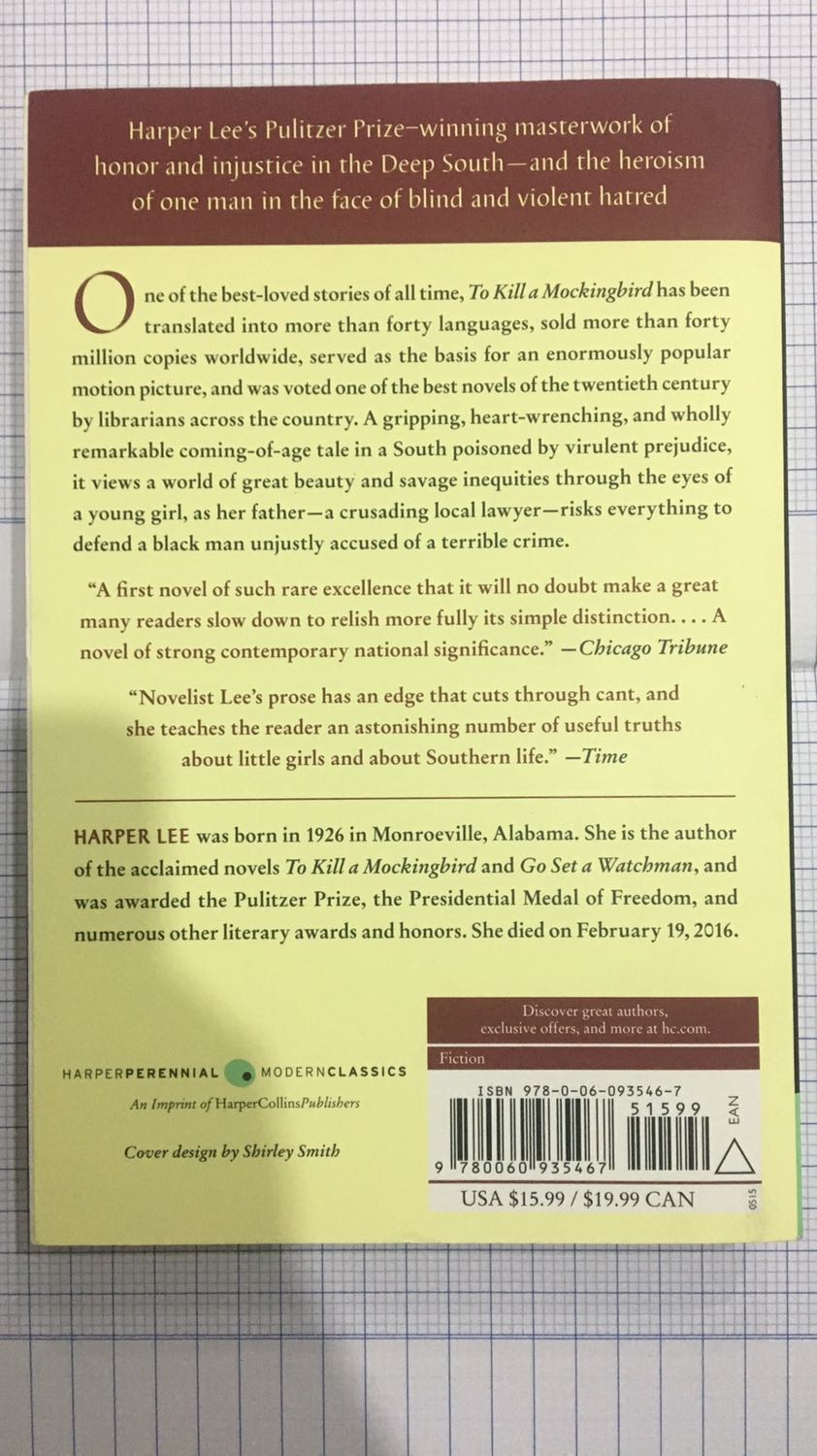 Sách nhận xong có được bọc một lớp lúi ni lông, nhưng khi mở ra xong thì có chỗ xước trên bìa sách, ngay mảng chính. Sách rất hay nhưng chữ in khá mờ, có lẽ do in lâu rồi. Mong sau này Tiki sẽ chú ý hơn khi đóng gói và gửi hàng.                   
Thân!