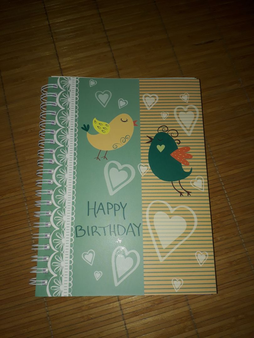 ui, sổ siêu cute luôn , giấy cũng đẹp nữa♡