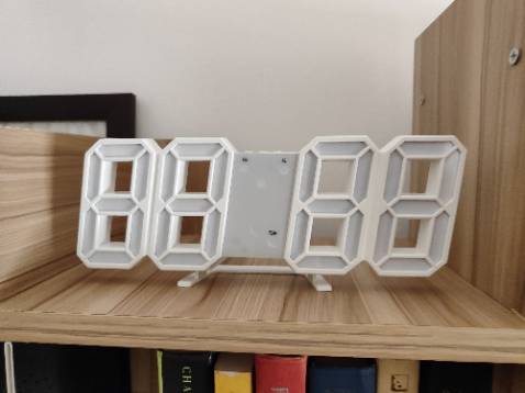 Tạm được. Cũng okay. Không tra pin vào được.