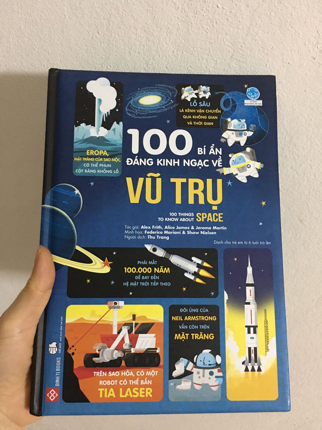 Hàng đặt hôm nay thì mai đã có! Đặt 3 cuốn nhưng tách đơn mới về 1 cuốn! Còn 2 cuốn chưa về! Sách đẹp,vận chuyển nhanh và nội dung hấp dẫn ,nhiều kiến thức bổ ích mà mình ngạc nhiên vì chưa biết! Sẽ mua trọn bộ! Yêu Tiki lắm!