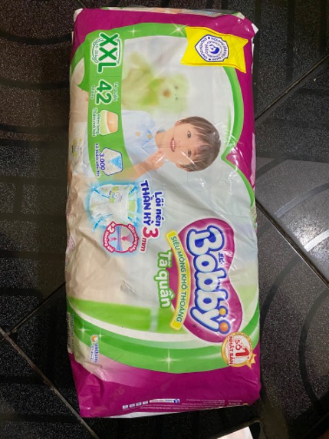 Sản phẩm 44 miếng mà giao xuống nhận hàng 42 miếng