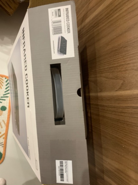 Hộp nhãn và phiếu bảo hành đầy đủ của Lock n Lock VN —> sẽ bổ sung đánh giá thời gian sử dụng sau 😀