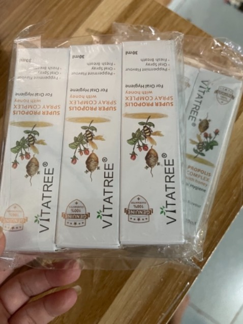 Sản phẩm tốt săn đúng lúc giá tốt nên mua nhiều cho mỗi người trong gia đình 1 chai bỏ túi