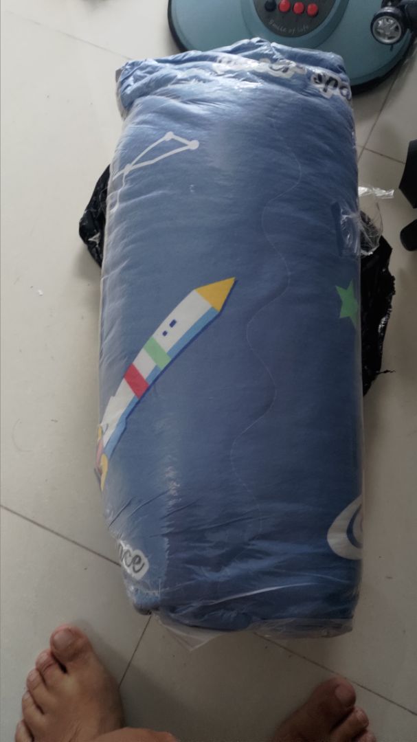 Sản phẩm, hình ảnh và chất lượng ko giống trong ảnh 
Tôi muốn đổi trả hàng