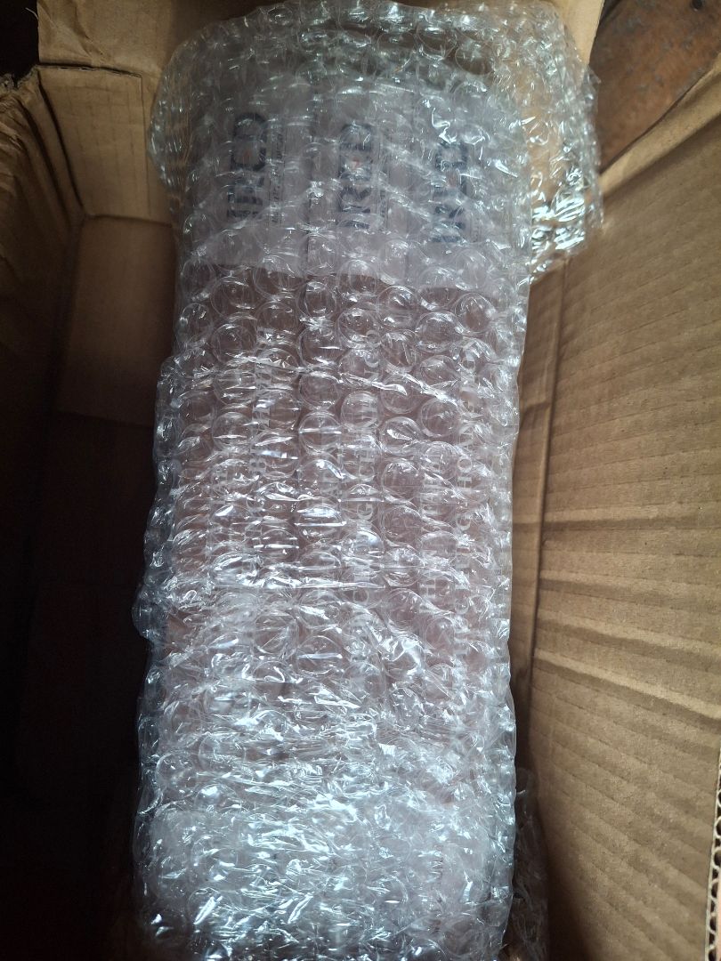 sách bọc chắc chắn, khá yên tâm