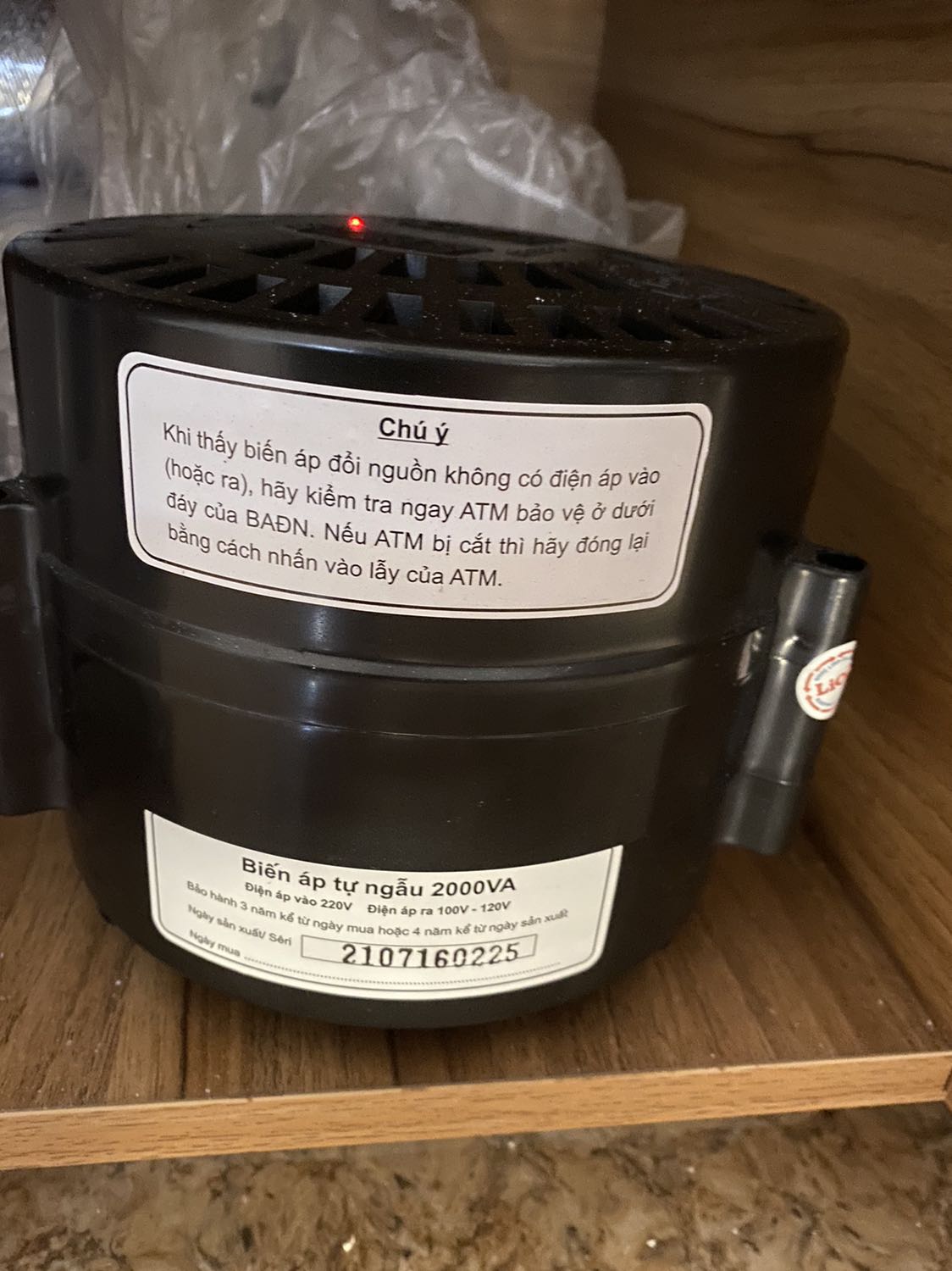 Mình mua máy từ nhật nhiều nên mua mấy cái về dùng, xài tốt k thấy hư hỏng gì. Hơi nặng nhưng để yên 1 chỗ thì cũng k vấn đề gì. Chất lượng!