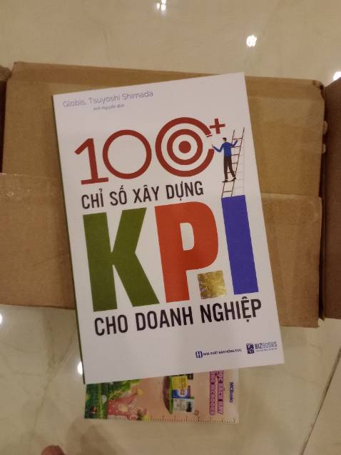 Nội dung sách ổn, tiki giao hàng nhanh, đúng hẹn