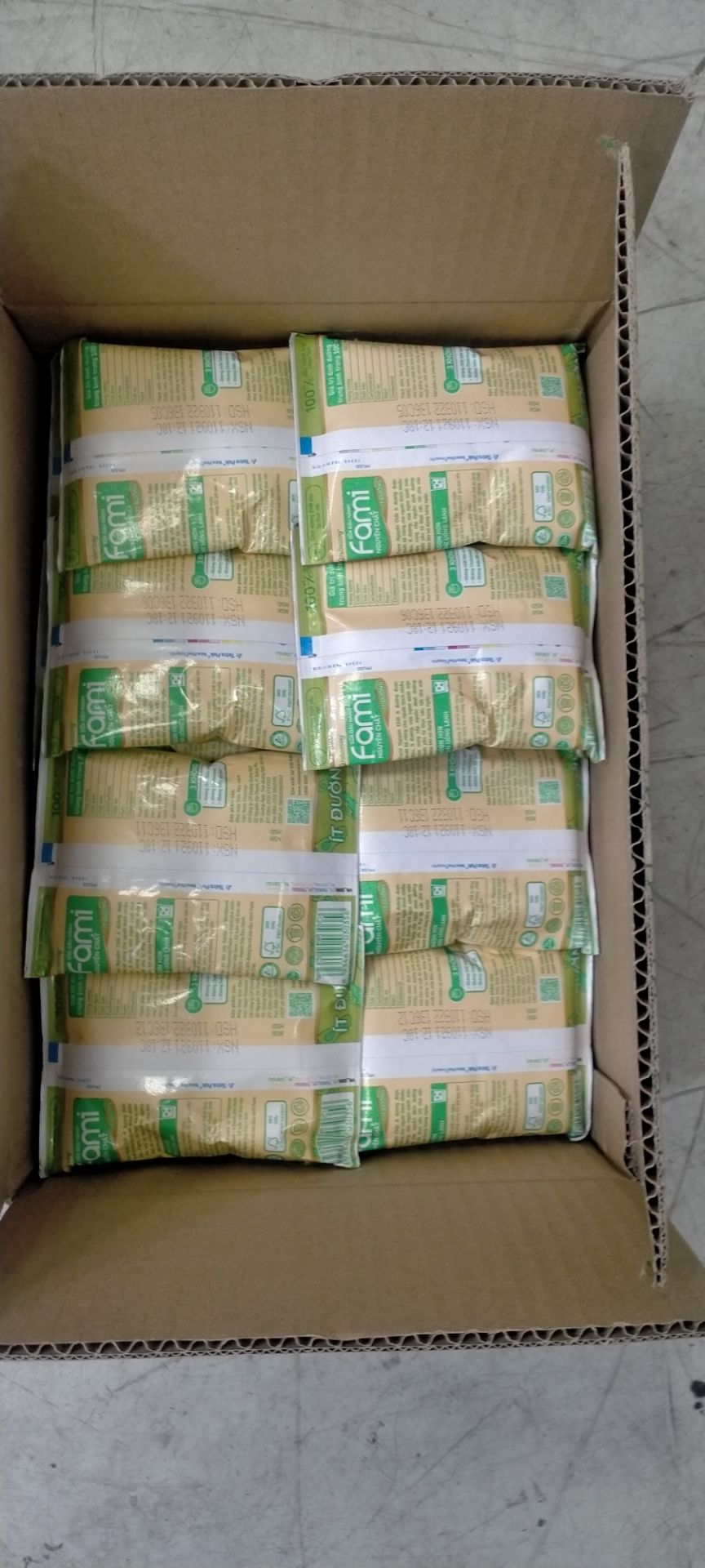 mình mới đặt buổi tối mà trưa nay khoảng 10h shipper giao tới rồi, sữa ngon, hợp vị, mình thanh toán bằng *** pay nên được giảm 10k, rất hài lòng với cách phục vụ của tiki, sẽ còn ủng hộ tiki lâu dài 👍👍👍