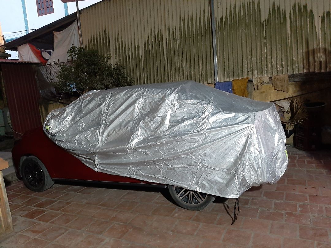 bạt phủ xe rất vừa, đẹp. xứng với giá tiền.