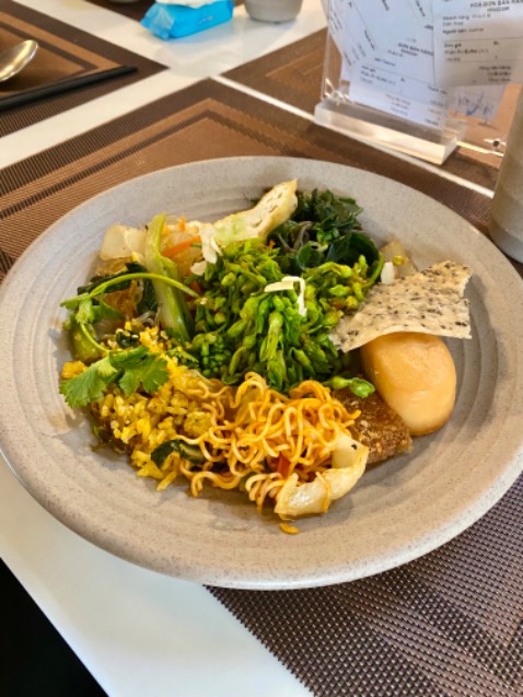 (QC) Chỉ 12.000đ/ngày! Soạn V12A gửi 999! Ngàn ưu đãi: 8GB/ngày lướt net, miễn phí tất cả SMS, cuộc gọi nội mạng dưới 10 phút, 05 phút/ngày gọi ngoại mạng. Tặng thêm quyền lợi gói VIEON xem chùm kênh vtvcab. Trực tiếp các giải VĐQG Châu Âu và xem Ronaldo, Karim Benzema,…thi đấu với Giải VĐQG Ả Rập Xê Út. ĐỘC QUYỀN phim YÊU TRƯỚC NGÀY CƯỚI, RẤT NHỚ ANH…loạt phim Hollywood siêu hot. Truy cập và xem ngay VieON tại https://vieon.vn/app. Chi tiết liên hệ 9090. Từ chối QC soạn: TC gửi 9241.