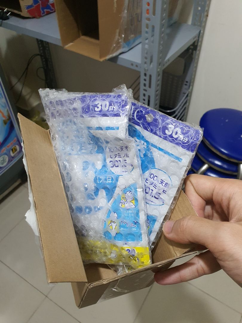 Giao hàng nhanh, đóng gói chắc chắn, đầy đủ nhãn mác. Giá rẻ. Nên mua