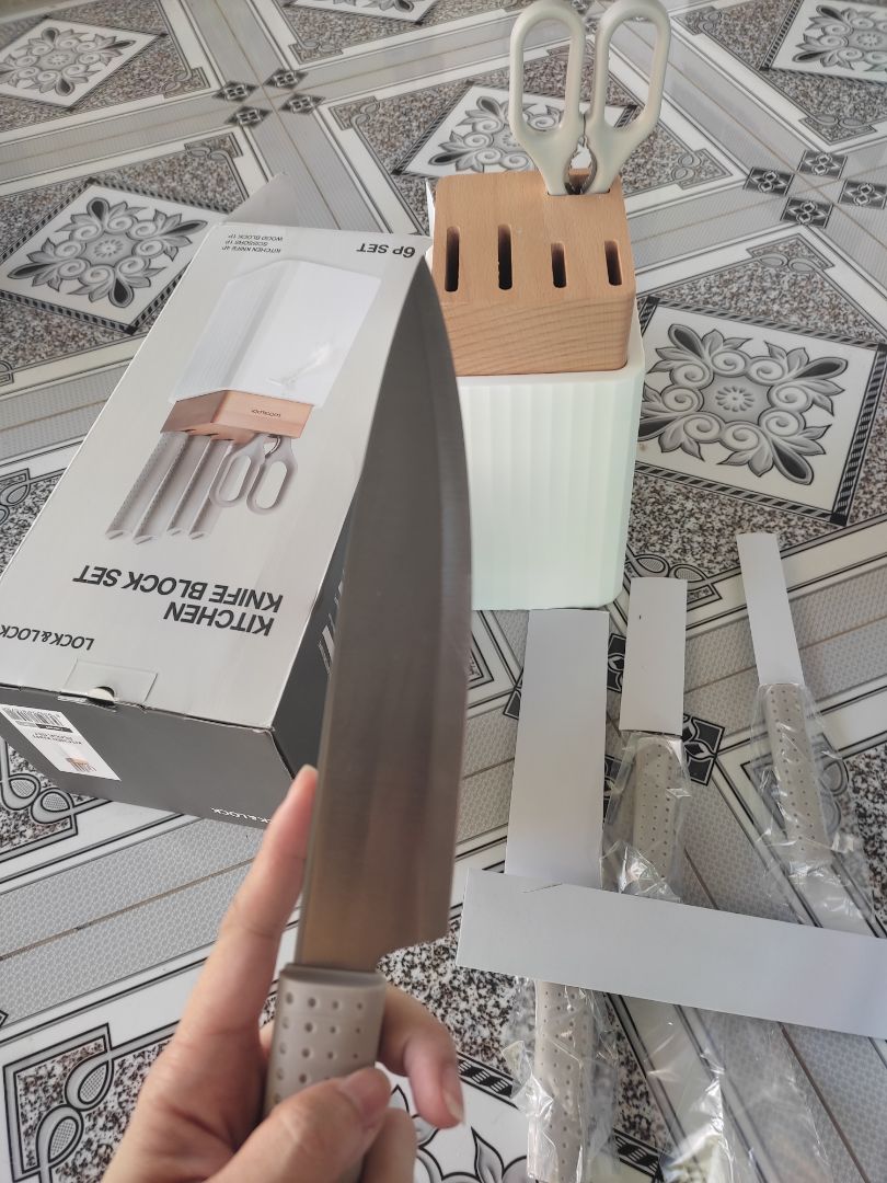 xịn xò lắm nha, dao bén, vừa tay, lại đẹp nữa, cho shop 5 sao chất lượng