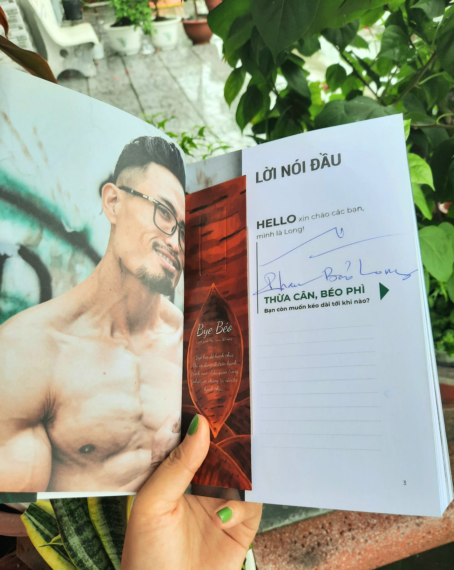 sau bao ngày dịch chờ đợi thì sách cũng tới tay. Nội dung có nghiên cứu thì đáng tin hơn mấy thuốc giảm cân tràn lan nha mọi người. có những kiến thức trong sách m đã biết trc nhưng cũng có cái mới, vì thik a Long nên mua ủng hộ a và có thêm kiến thức về dinh dưỡng. sau bao ngày dịch chờ đợi thì sách cũng tới tay. Nội dung có nghiên cứu thì đáng tin hơn mấy thuốc giảm cân tràn lan nha mọi người. có những kiến thức trong sách m đã biết trc nhưng cũng có cái mới, vì thik a Long nên mua ủng hộ a và có thêm kiến thức về dinh dưỡng.