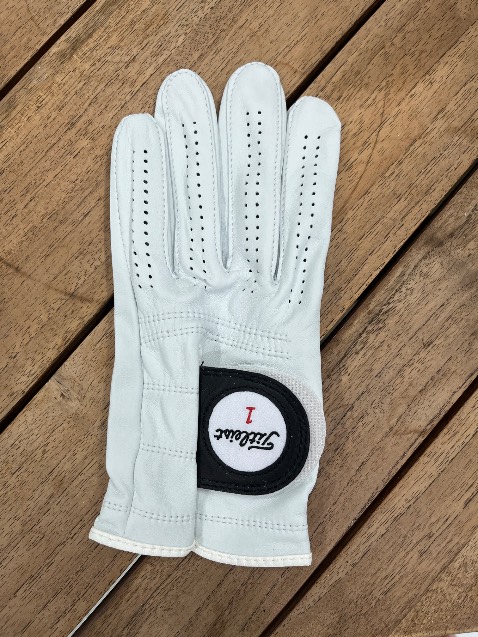 Chất liệu mềm, chất lượng may tốt