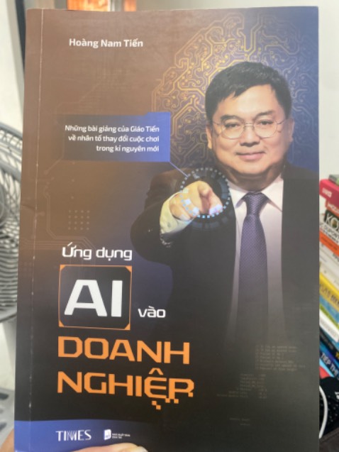 Sách của thầy quá hay để học, phải đọc để ứng dụng AI vào các bộ phận trong công ty giúp tăng tốc nhanh hơn và tối ưu nguồn lực Sách của thầy quá hay để học, phải đọc để ứng dụng AI vào các bộ phận trong công ty giúp tăng tốc nhanh hơn và tối ưu nguồn lực
