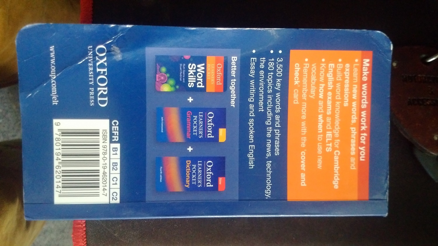 Mình vừa nhận được vào trưa nay. Sách bị quăn góc, bìa gãy, giấy 1 số trang còn bị nhàu. cảm giác như mua phải 1 quyển đã qua sử dụng vậy. Hình thức khá tệ. Hoàn toàn ko hài lòng về chất lượng sách nhận được lần này.