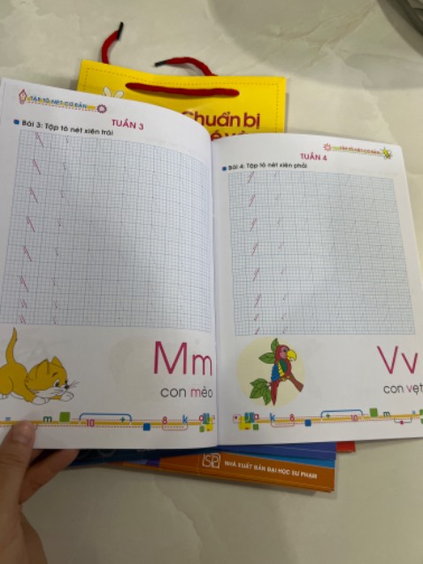 Mua trên tiki giá tốt nè sách đóng gói cực cẩn thận giao hàng nhanh. 🥰