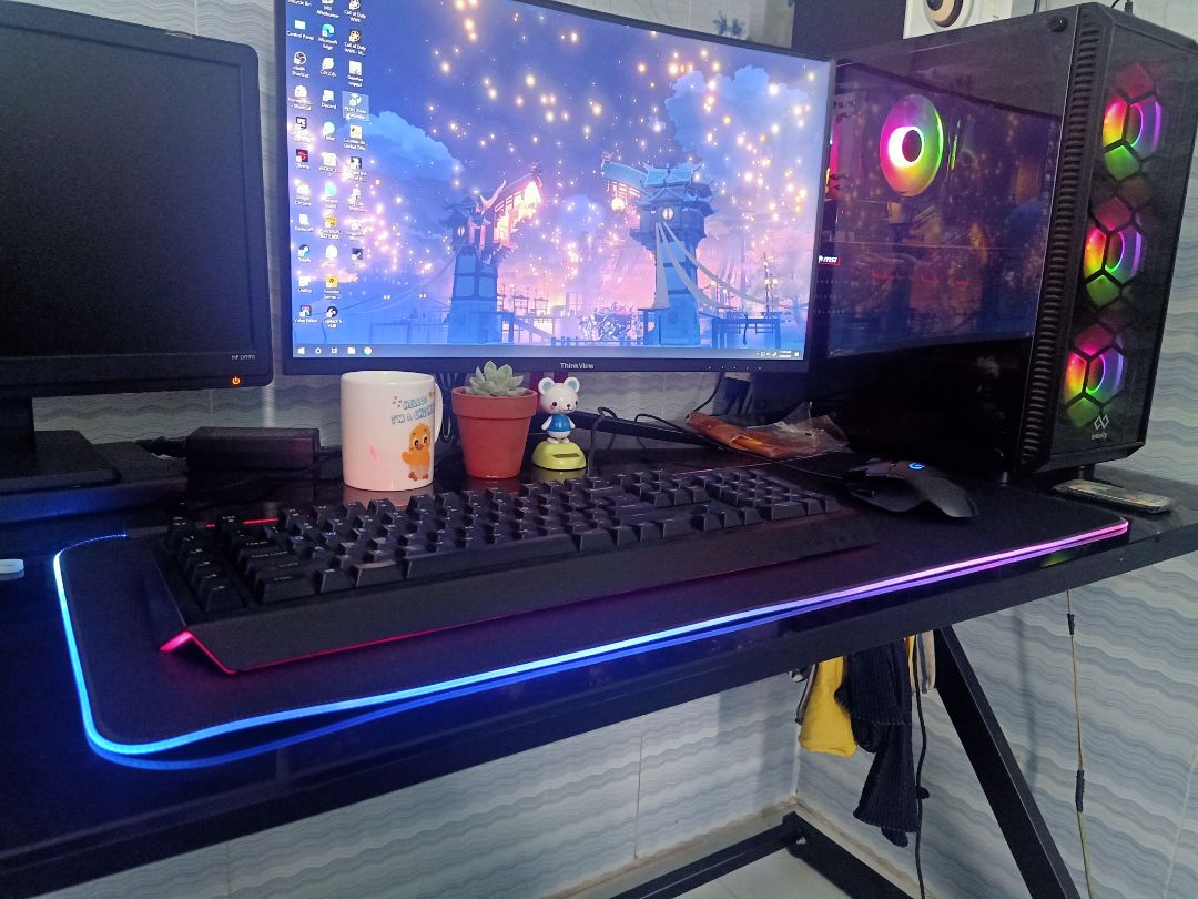 Mới nhận hàng
+ giao hàng nhanh
+ sơ bộ có vẻ ổn
+ led đẹp
- Các chế độ led còn hạn chế, khá là đơn điệu.
- Chất liệu vải cũng chỉ tầm trung
~Độ bền thì phải chờ sử dụng 1 thời gian mới biết đc.