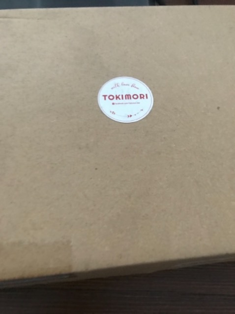 Ta nói là ưng cái bụng. Đóng gói đẹp. Cái này làm quà tặng thì ưng thôi rồi. Chụp ảnh đầy đủ để khoe đây. Tinh dầu thơm lắm còn đóng gói rất cẩn thận lắm . Hương thơm đúng vị chuẩn của thiên nhiên. Hi Ta nói là ưng cái bụng. Đóng gói đẹp. Cái này làm quà tặng thì ưng thôi rồi. Chụp ảnh đầy đủ để khoe đây. Tinh dầu thơm lắm còn đóng gói rất cẩn thận lắm . Hương thơm đúng vị chuẩn của thiên nhiên. Hi