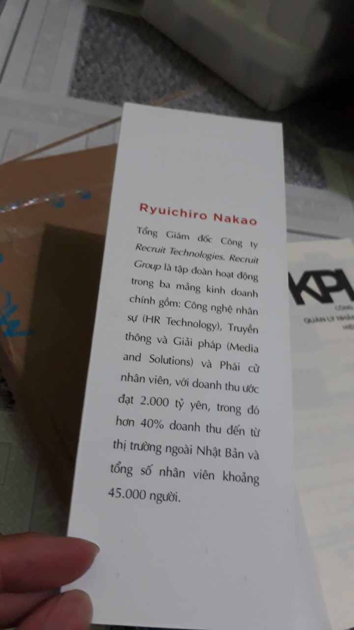 Do mình  thực hiện công tác chấm hiệu suất trong Công ty nên các kiến thức tham khảo này rất đáng tham khảo, cũng khớp với những gì mình đang làm đó là mục tiêu hoạt động của công ty, các bước tiến hành, do lường kết quả đạt được của từng nhân viên ra sao, cải thiện hiệu suất làm việc tháng sau hơn so với tháng này thế nào,..