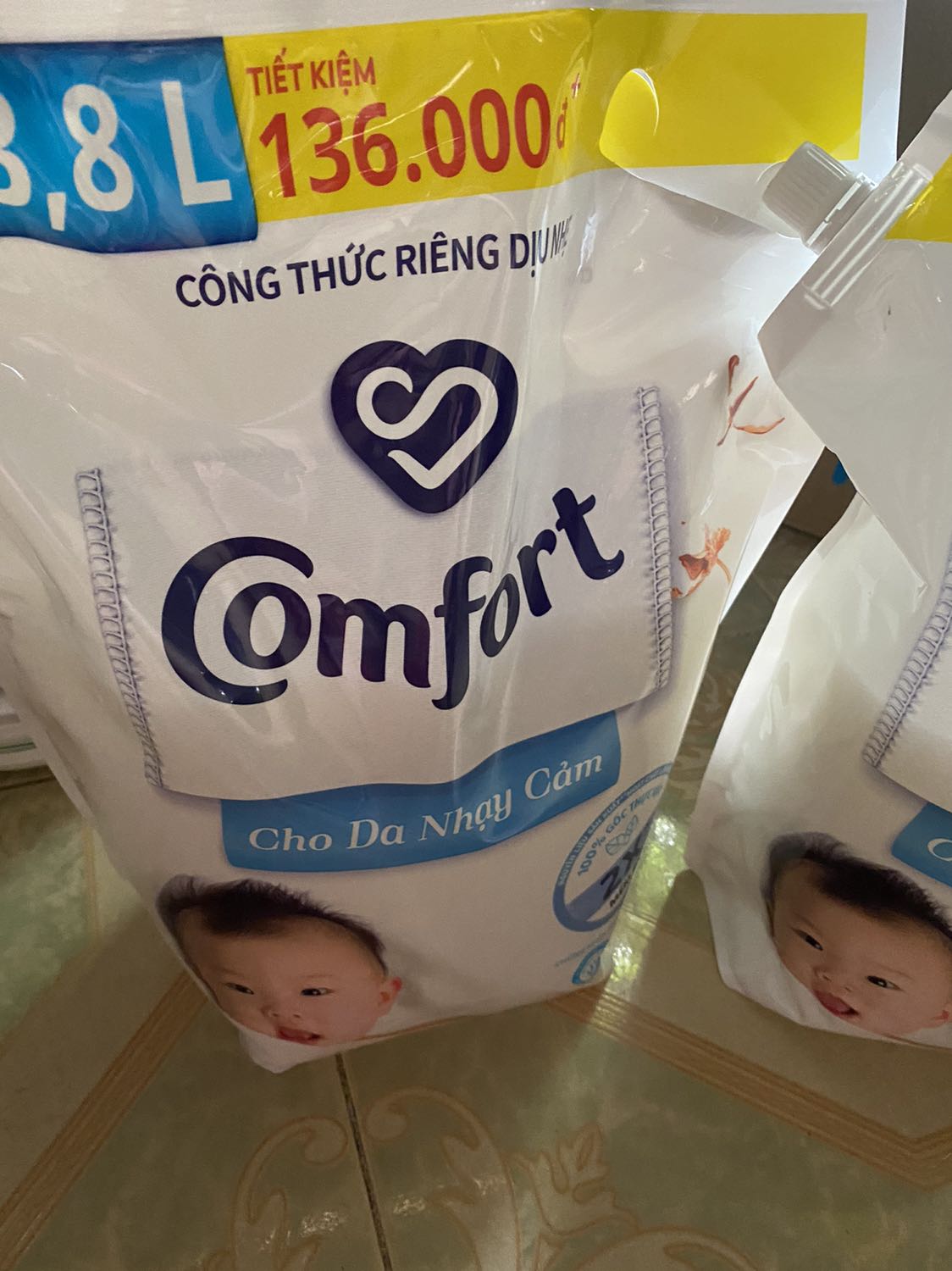 Giao hàng nhanh, shipper nhiệt tình, cám ơn tiki, mua rẻ mà còn nhận được quà nữa