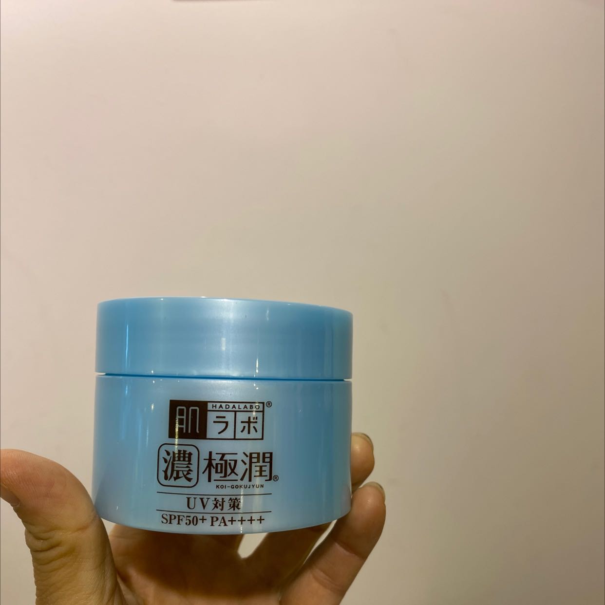 Hơi khác so vs hộp trước mình mua! Đóng gói hàng cẩn thận