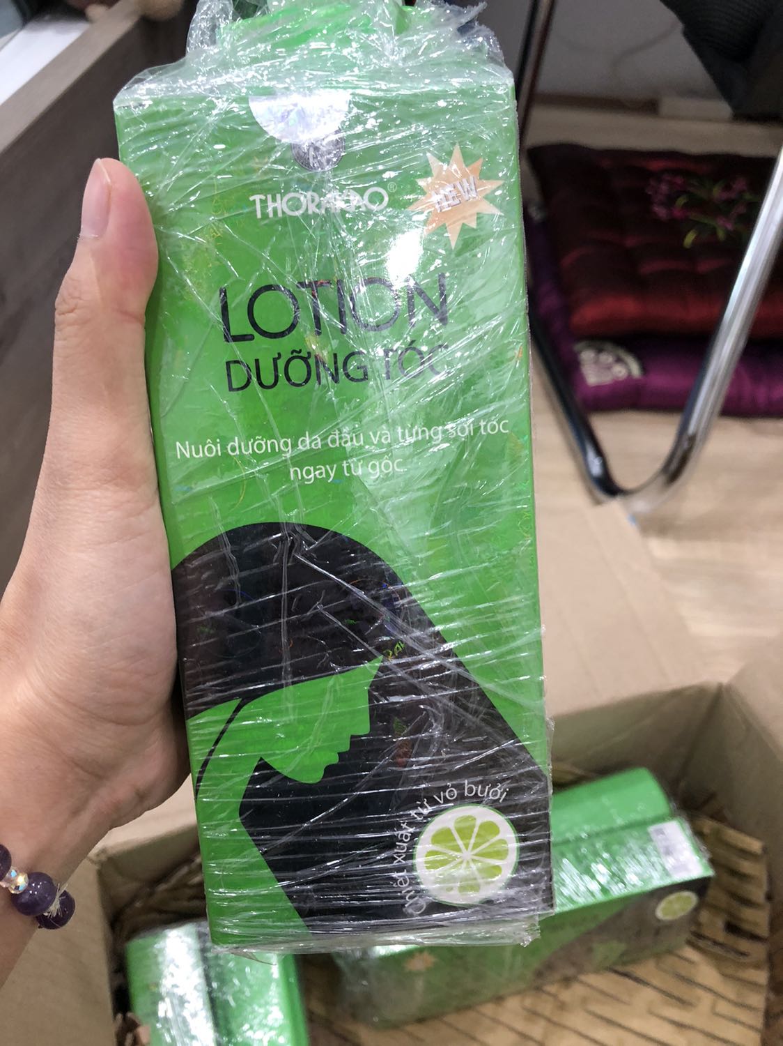 Shop giao hàng nhanh thiệt, đặt hàng tối hôm trước mà trưa hôm sau giao hàng tới nhà rồi. Đóng hàng kỹ, đẹp. Shop giao hàng nhanh thiệt, đặt hàng tối hôm trước mà trưa hôm sau giao hàng tới nhà rồi. Đóng hàng kỹ, đẹp.