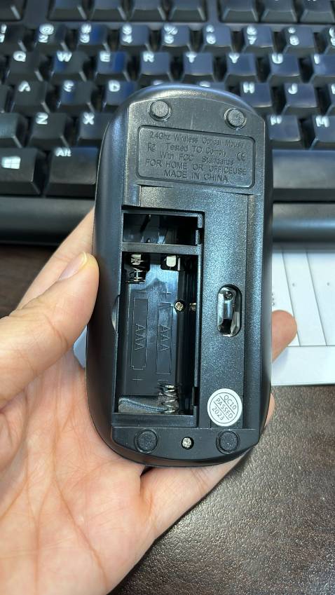 Chuột không có cây ghim vào máy tính Chuột không có cây ghim vào máy tính