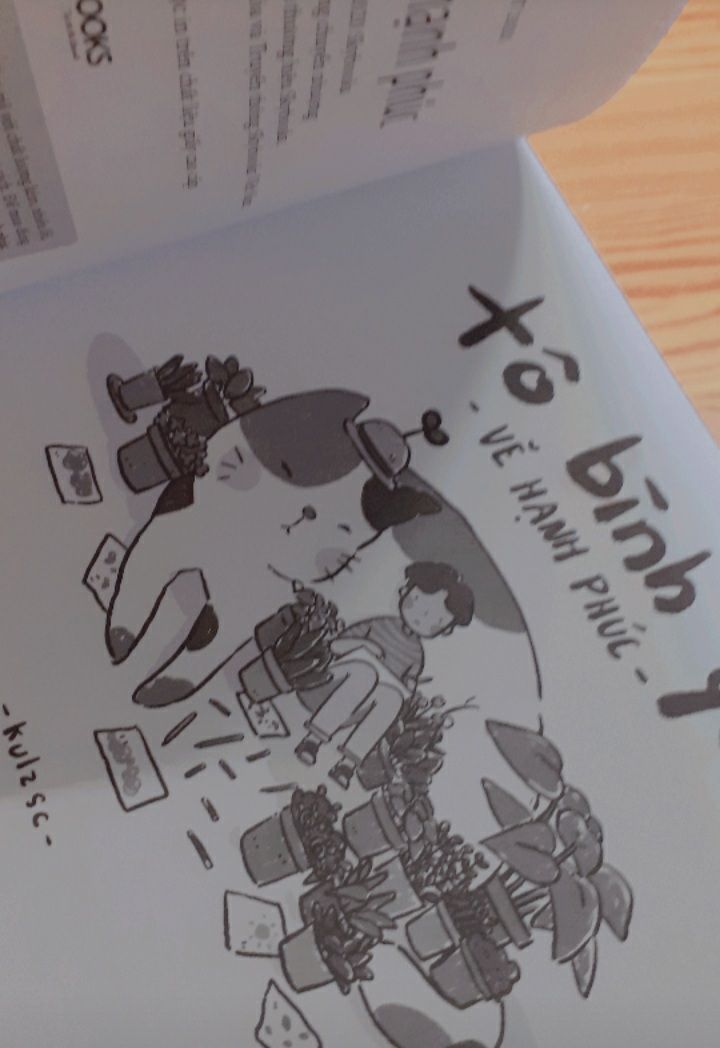 Sách ok lắm nè, giấy dày dặn hình dễ thương. Coi rv lâu rùi mà giờ mới mua. Đánh giá 5 sao vì anh shipper nha ? đẹp zai dễ thương xỉu a giao hàng cũng nhanh nữa. Bạn nào chưa hình dung được sách to sao thì nhìn tay mình nha, thuộc dạng trung bình nhỏ nhưng nói chung sách cũng to á