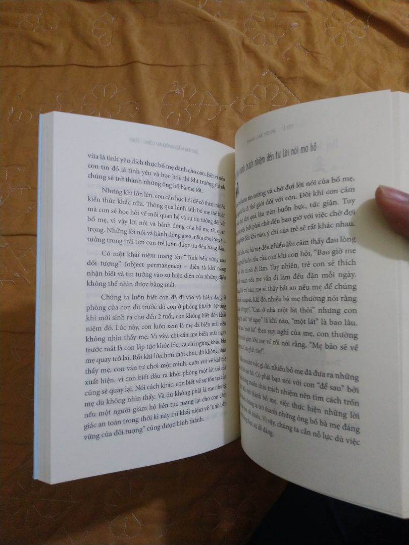 tiki giao hàng nhanh sách rất đẹp. hi vọng sách được bóc xốp hoặc giấy cotton bên ngoài thì tuyệt hơn. nội dung sách mình chưa đọc nên chưa review.