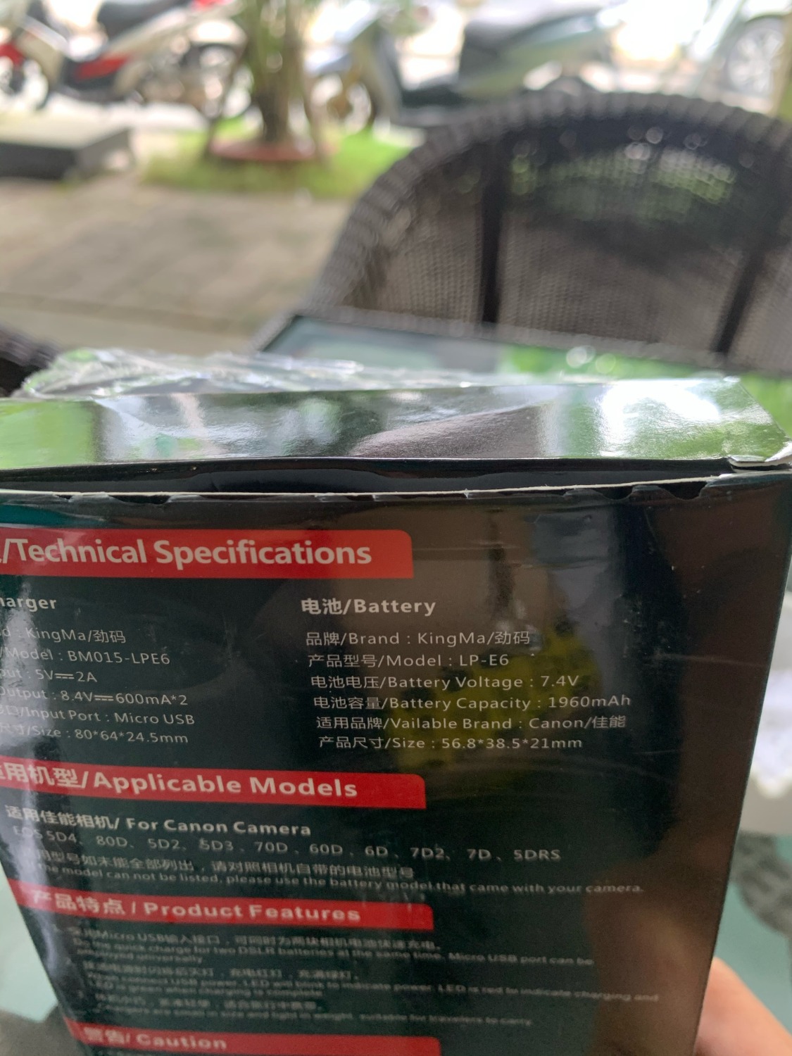 Đặt Ravpower giao King Ma mà còn khui sản phẩm. Làm ăn ko uy tín.