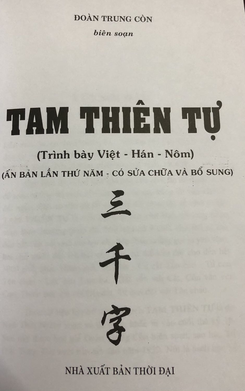 Giao nhanh, bao bì tốt, nhưng bìa sách bị gấp như hình, nhìn mất cảm tình