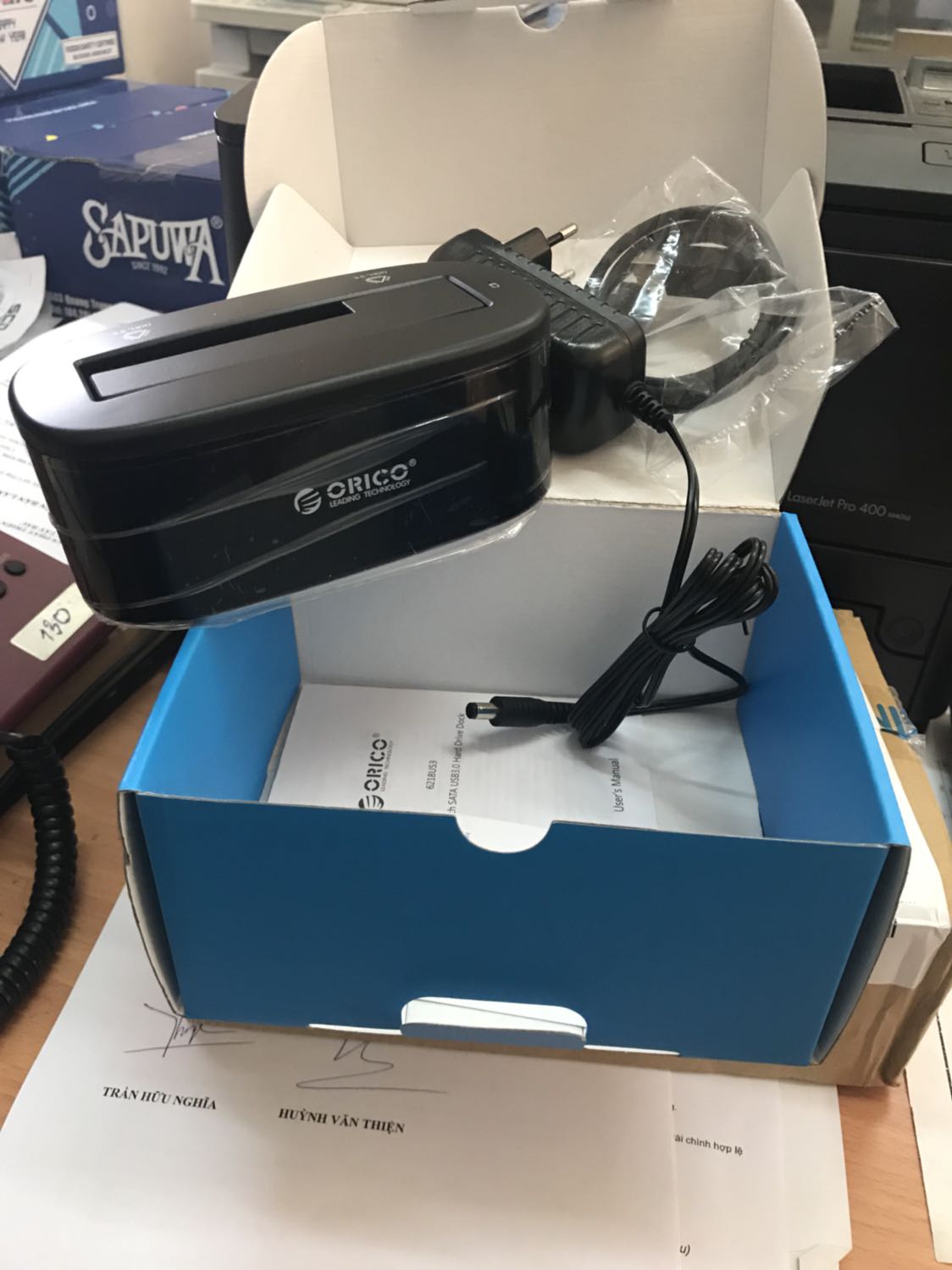 Hàng chính hãng tốt như hình, giao hàng nhanh đóng gói cẩn thận nhưng thiếu hoá đơn mặc dù khi đặt hàng đã yêu cầu xuất hoá đơn. Yêu cầu gửi hoá đơn điện tử qua mail ***