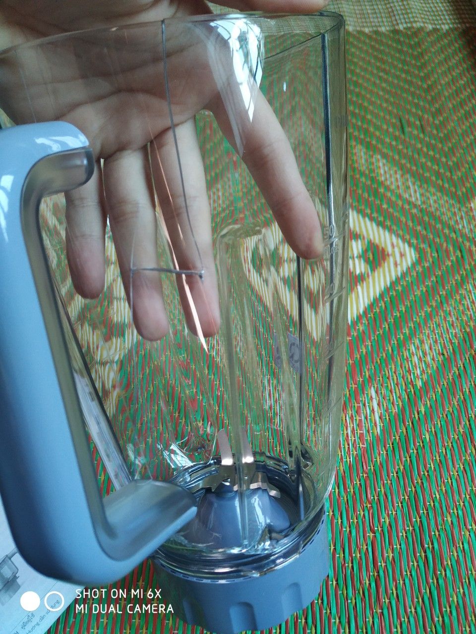 Sản phẩm giao tới mình đã bị vỡ cối xay. Mong nhận được phản hồi của shop để đổi trả hàng cho mình ạ. Xin cám ơn!

Mình đã nhận được đổi trả từ Tiki và hài lòng.