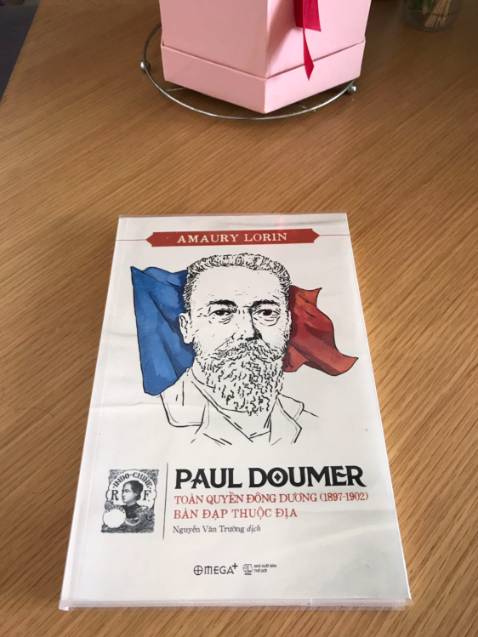 Phải nói là cuốn sách quá đẹp, mình rất thích bìa sách. Về nội dung thì cũng rất hay, mọi người muốn tìm hiểu về Đông Dương thời kì thuộc địa thì nên mua cuốn này để tham khảo. Mình mua với giá sale nên rất hài lòng. Tiki giao hàng nhanh. Rất tốt.