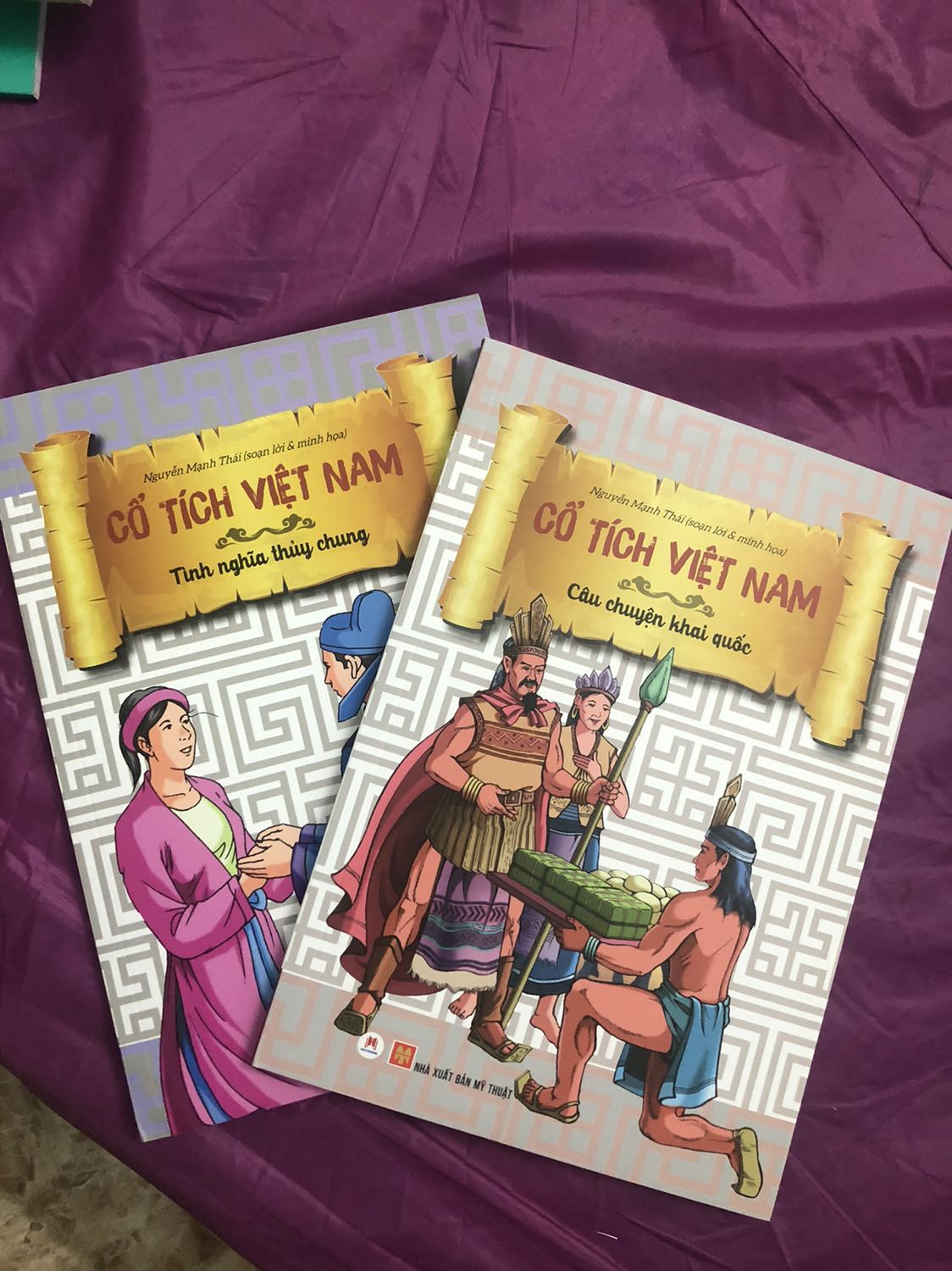 Truyện in màu đẹp, bìa cứng rất xịn xò, mua được giá sale nên rất ưng ý! Sẽ tiếp tục ủng hộ tiki nhiều nhiều