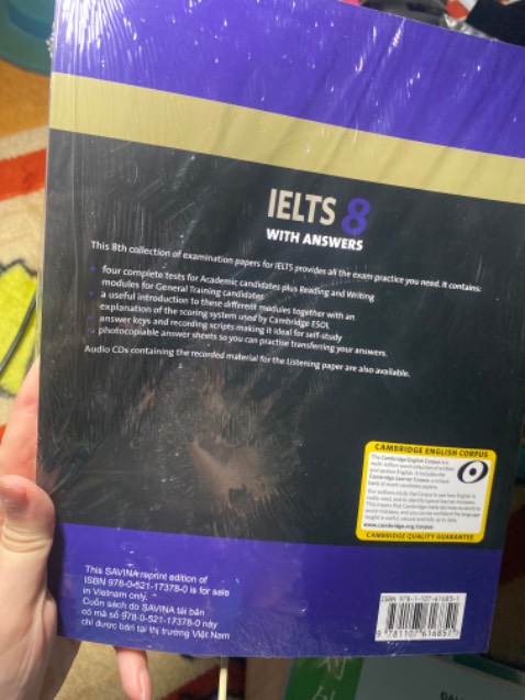 Còn seal mà bị giãn, fahasa oki