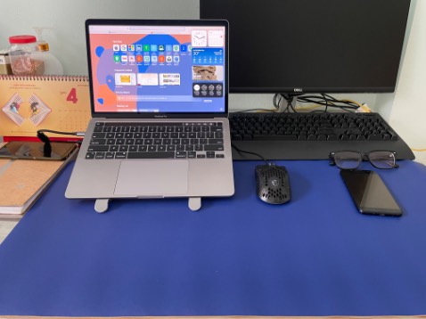 Giá hợp lý, mẫu đẹp, giao hàng nhanh. Nhưng thấy ảnh sp có may đường chỉ 4 cạnh, nhưng mẫu nhận thì chỉ trơn, để sài 1 thời gian xem sao.