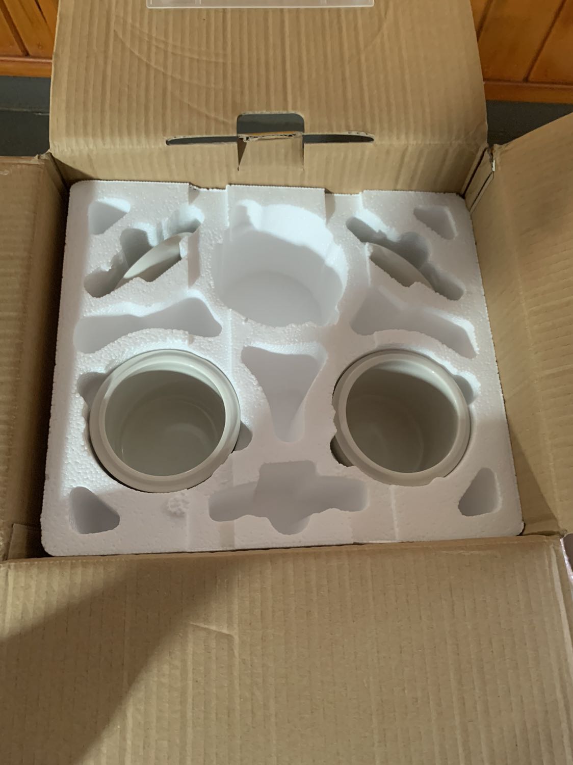 Sản phẩm rất đẹp, chắc chắn nha mọi người. Rất thích cách phục vụ của Shop, rất chuyên nghiệp cực luôn. Sản phẩm rất đẹp, chắc chắn nha mọi người. Rất thích cách phục vụ của Shop, rất chuyên nghiệp cực luôn.