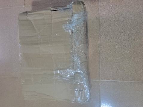 Đóng hộp sơ sài, giao hàng đúng hẹn