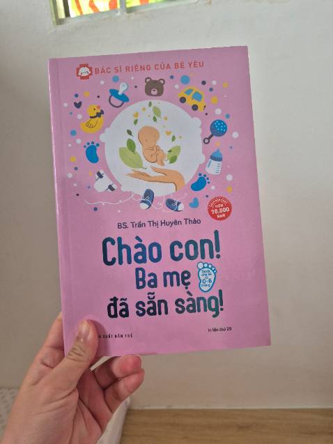 Cám ơn Tiki giao đúng sách, sách còn mới có bọc ngoài có thể làm quà tặng được luôn nha.
