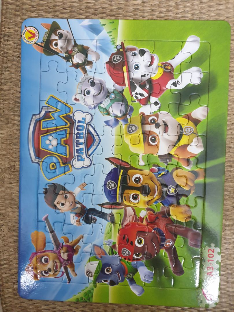 Tranh đẹp, bé nhà mình rất thích, tối nào cũng lấy ra chơi!