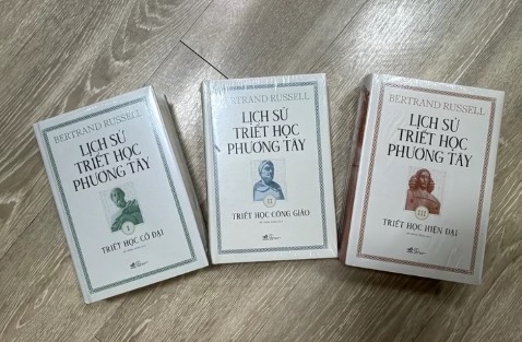 Tư vấn nhiệt tình, giao hàng nhanh, in đẹp.