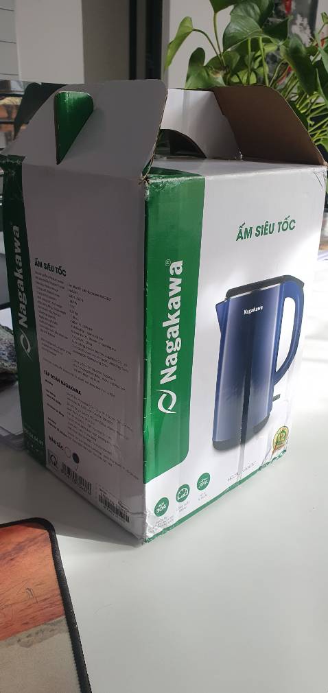 Đun nhanh sôi. Nhìn cũng đẹp. Mỗi tội vận chuyển kiểu gì vỏ dập nát hết. Bình thường tiki gói cẩn thận lắm sao đợt này hơi xuống cấp