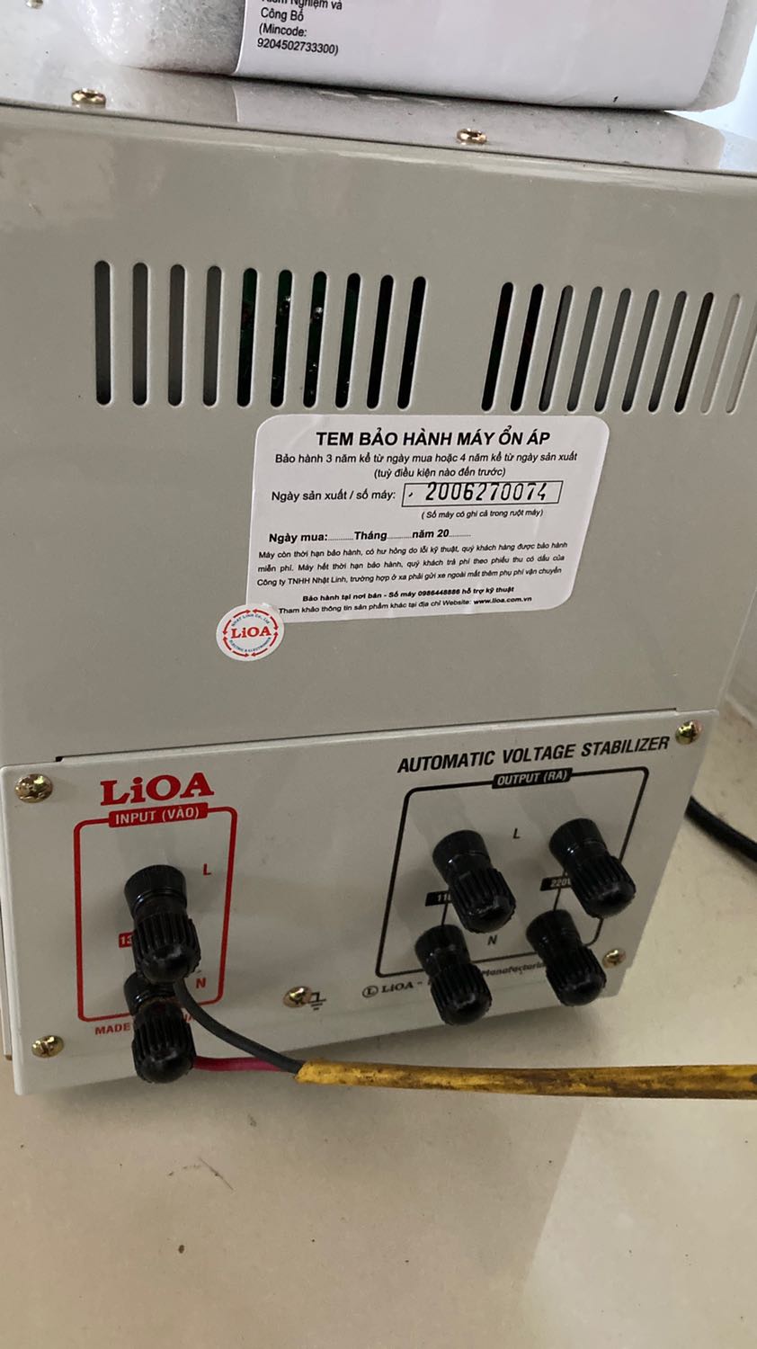 Sản phẩm bị lỗi. Chức năng ổn áp không hoạt động. Tôi đo điện áp đầu vào vào khoảng 170-230V. Lúc này, điện áp đầu ra của ổn áp dưới 180V. Thậm chí có lúc điện áp đầu ra xuống mức dưới 150V. Gây hỏng hệ thống làm việc của tôi, đặc biệt là chiếc iMac 2020. Tải: iMac, bộ phát wifi