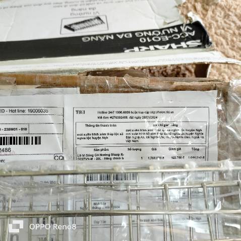 Bên bán hàng không trung thực .tôi mua lò vi sóng nhưng gửi cho tôi vỉ nướng .tiki cần bồi thường cho tôi