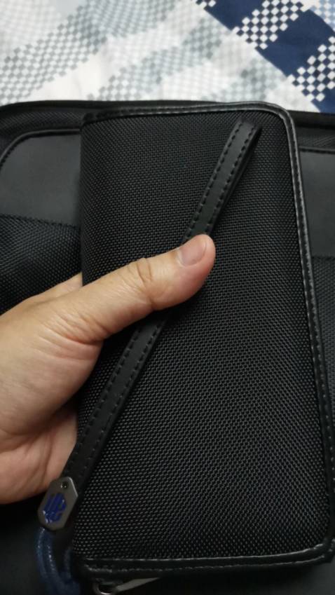 Giống hình , giao nhanh , chất lượng tốt , khoá kéo mượt , đáng mua , giá thành đúng vs chất lượng Giống hình , giao nhanh , chất lượng tốt , khoá kéo mượt , đáng mua , giá thành đúng vs chất lượng